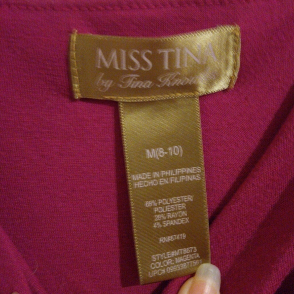 Miss Tina by Tina Knowles fuschia maxi dress size medium - Picture 2 of 3